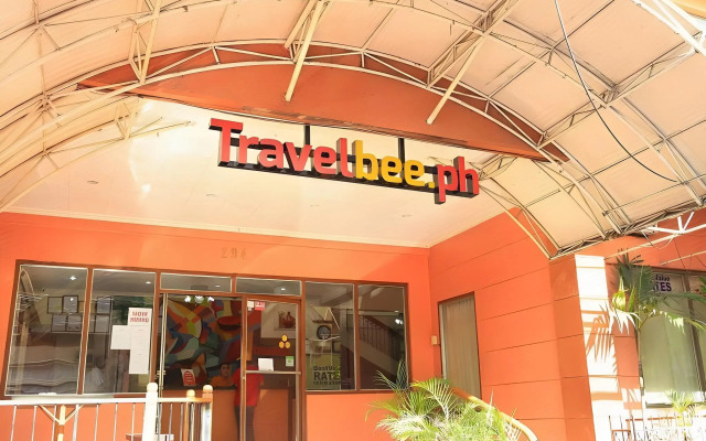 Travelbee Capitol Inn