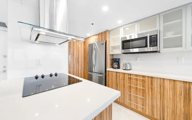 Spacious One Bedroom Centrally Located