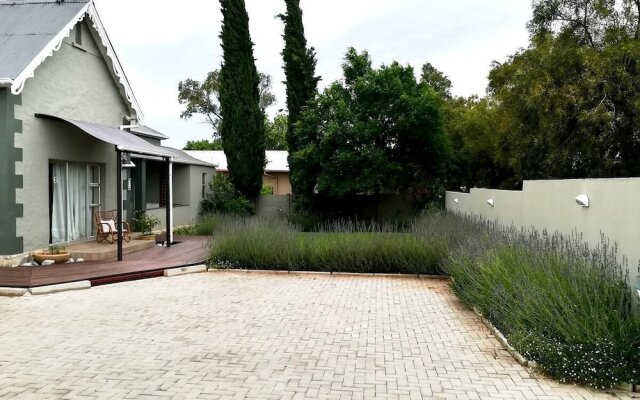 Tranquil House Bed and Breakfast