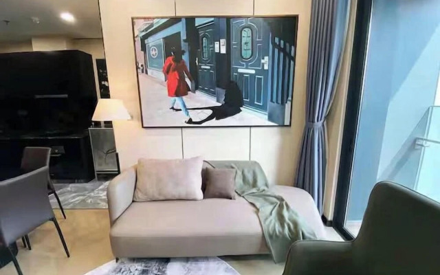 Luxury Lumiere Riverside Urban Apartment