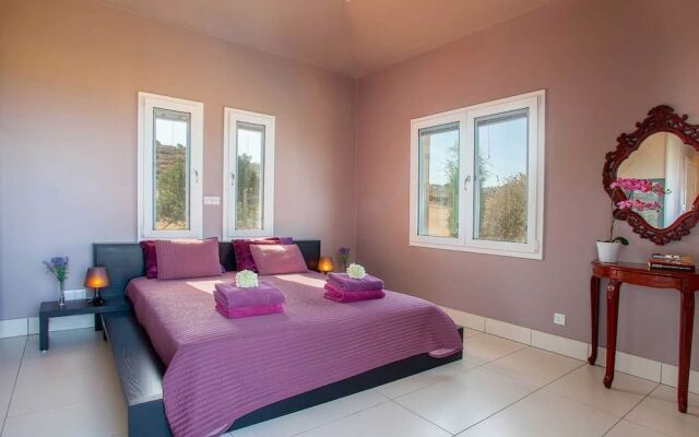 Twin Palms - Exclusive Luxury Villa Near Latchi