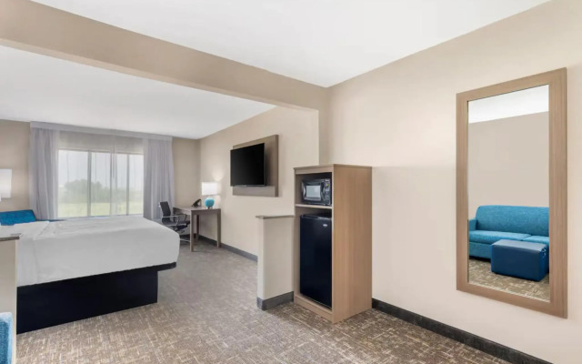 Clarion Pointe Sioux Falls Airport