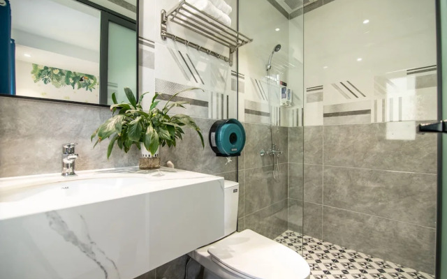 Bin Bin Hotel 12 - Near SaLa Residence