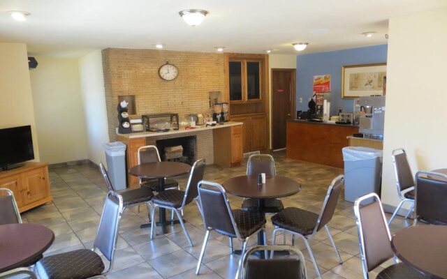 Silver Saddle Motel