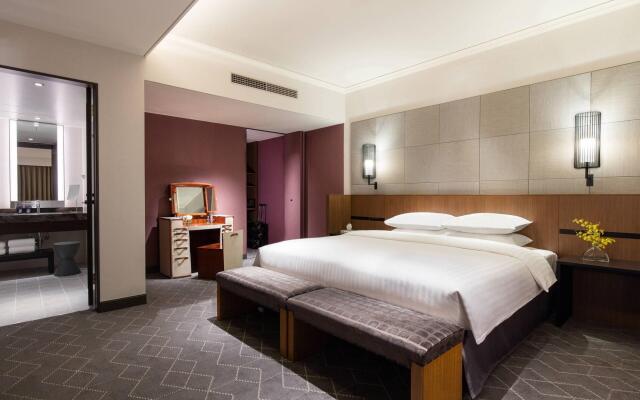 Courtyard by Marriott Shin-Osaka Station
