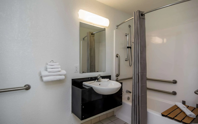 Motel 6 Bellmead, TX - Waco
