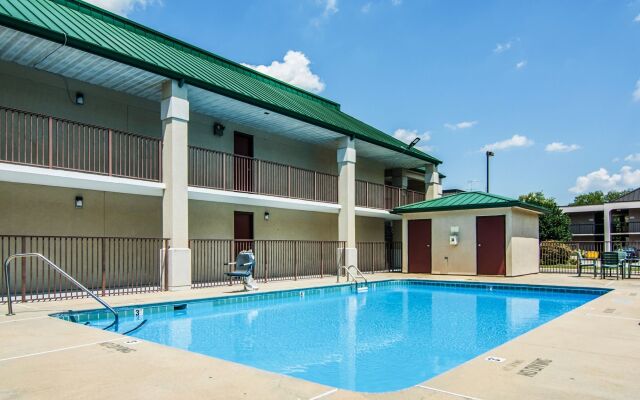 Red Roof Inn Fayetteville I-95