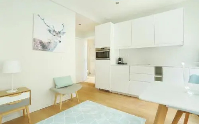 Residence St Dominique - Eiffel Tower(Pierre Villay)