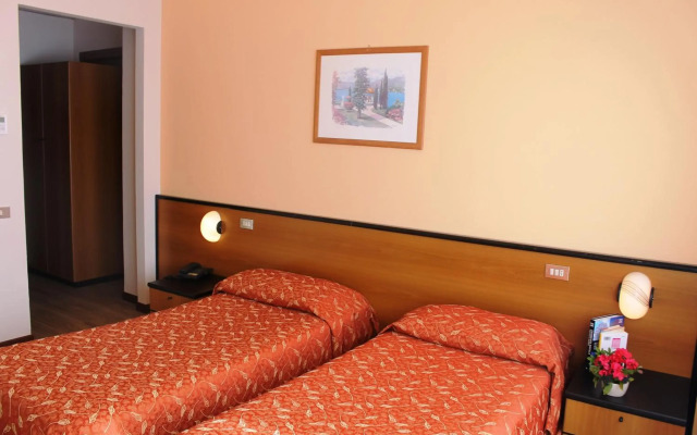 Hotel Aries