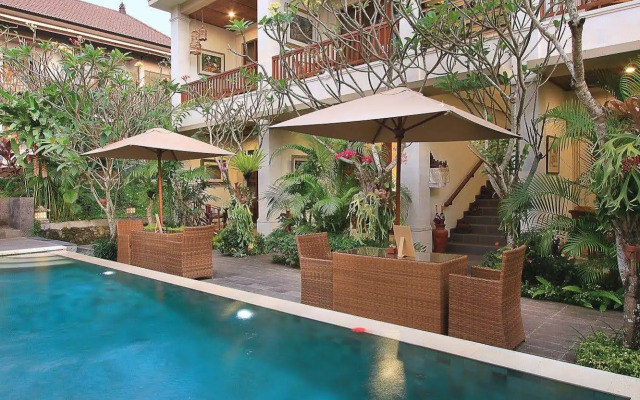 Tebesaya Cottage by Pramana Villas