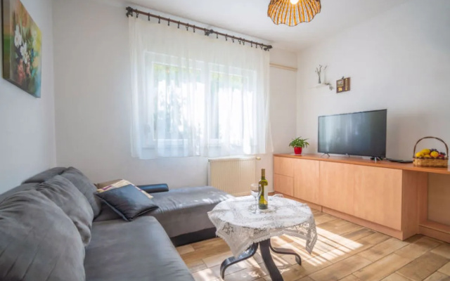 Apartment Iris St.Georges-de-Montclard
