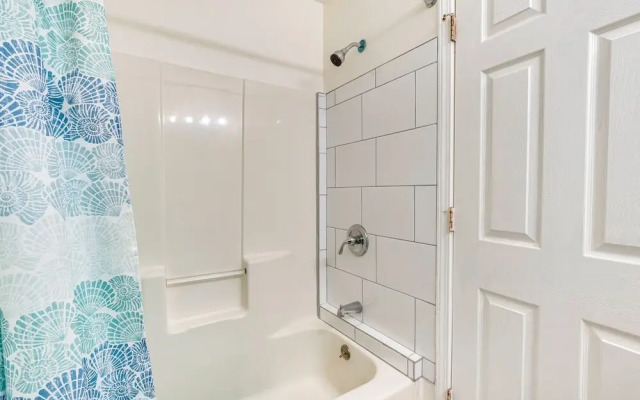 Cozy Newark Getaway ~ 15 Mi To Manhattan!