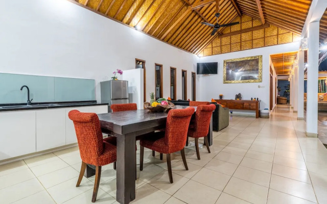 Romantica Villa