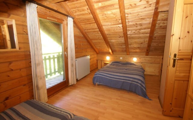 Quaint Chalet in La Bresse with Garden