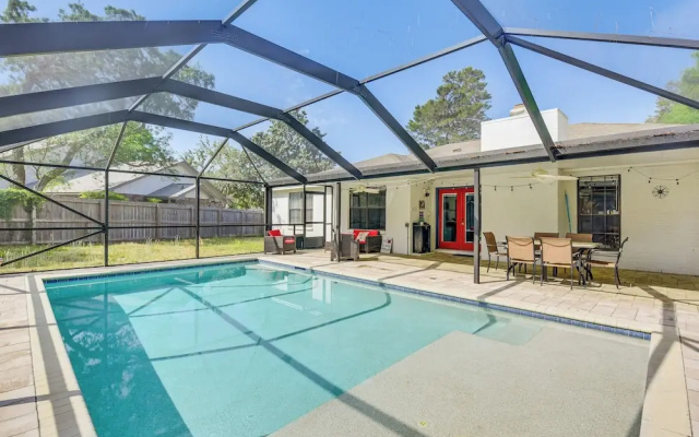 Private Pool & Patio: Niceville Family Home