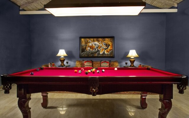 Corbett Riverside Resort