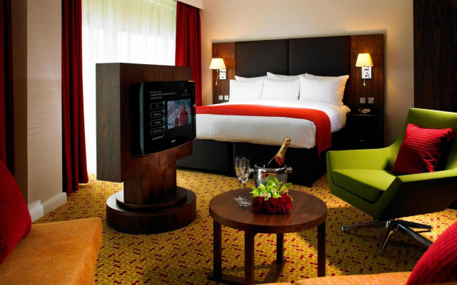 Lingfield Park Marriott Hotel & Country Club
