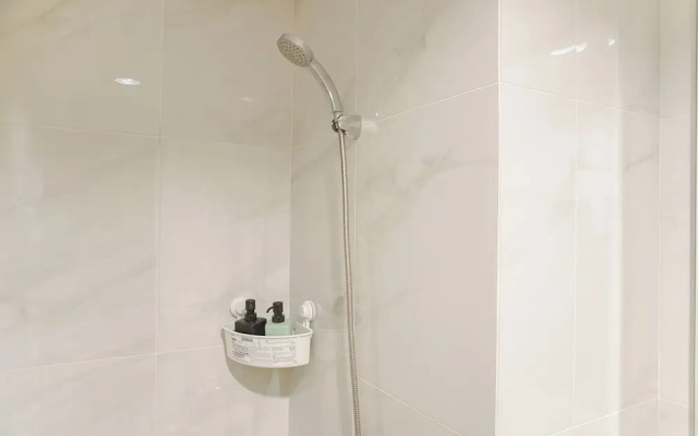 Cozy and Elegant Studio The Smith Alam Sutera Apartment