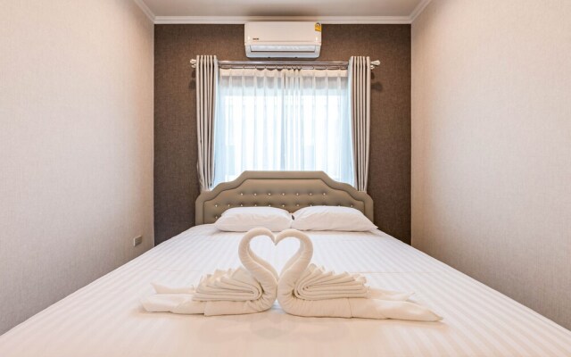 Cozy 3 Bedroom Pool Villa C883