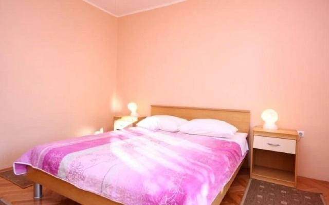 Per - Comfortable Family Apartments - A1