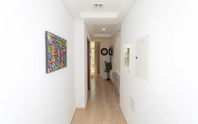 Zen studio with panorama city views