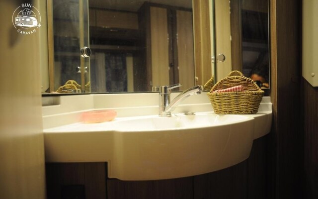 Sun Reef Caravan
