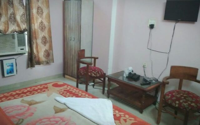 Hotel Royal View International