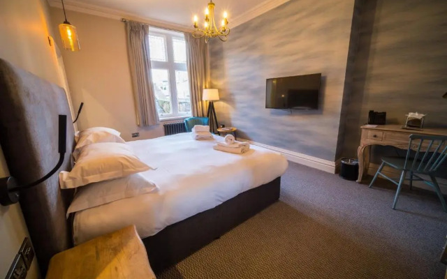 The Fleece Hotel