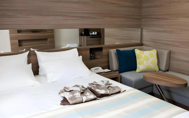 Almont Hotel Naha Kenchomae