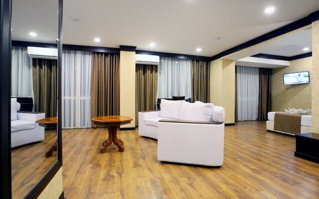 Orient Star Varaxsha