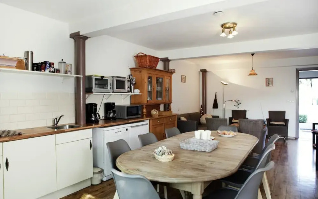 Farmhouse Appartment in Eede