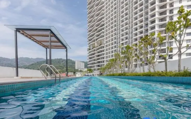 ROYAL Luxury Seaview Room, 3 minute  to Gurney – Pool – Tanjung Tokong