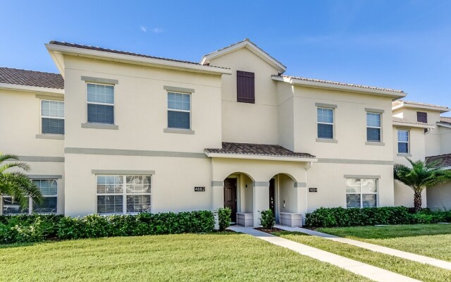 Romeo Circle Stoey Lake