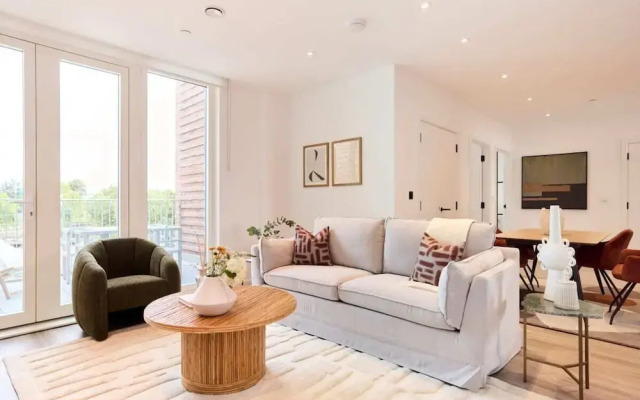 The Tottenham Paradise - Ravishing 2bdr Flat With Balcony