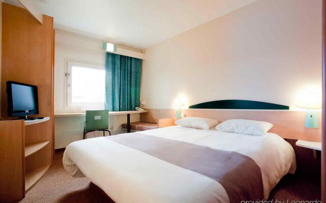 ibis Rennes Cesson