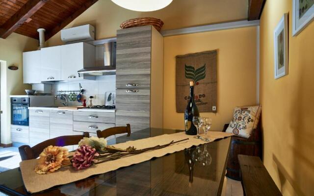 Bella Omegna Apartments