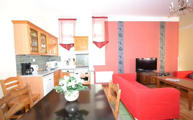 Melantrich Apartments