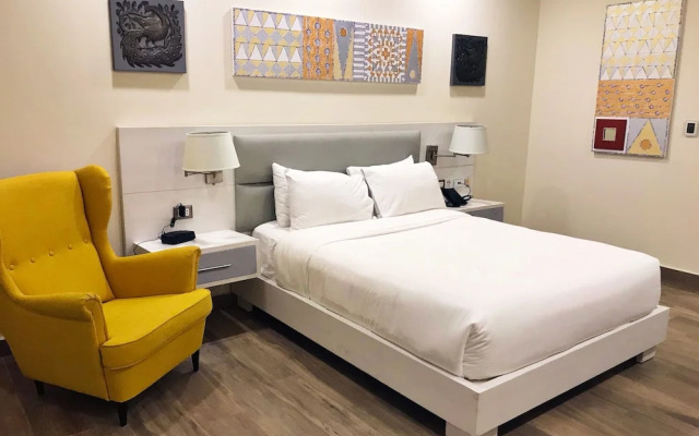 Satama Hotel