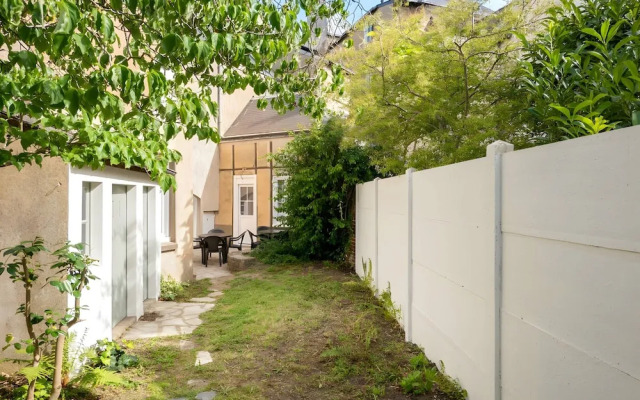 Relax & Recharge: Elegant Home With Sauna