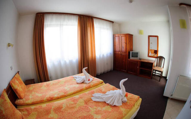 Family Hotel Nadejda