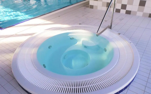 Apartament Nika Pool&SPA 5mórz