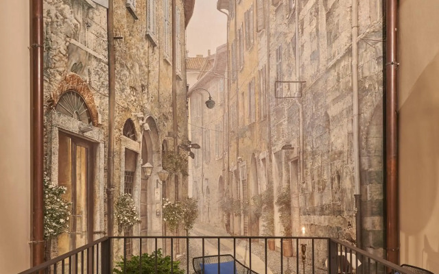 73 Boutique Hotel