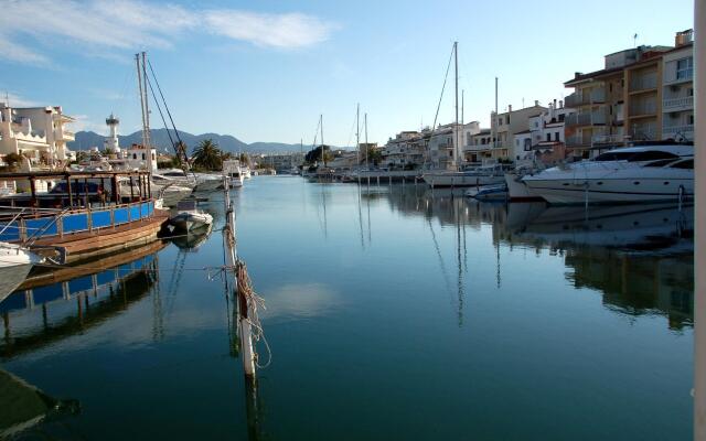 Xon's Platja Hotel Apartments