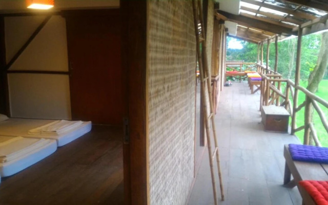 Ronia Mountain Villa Lembang