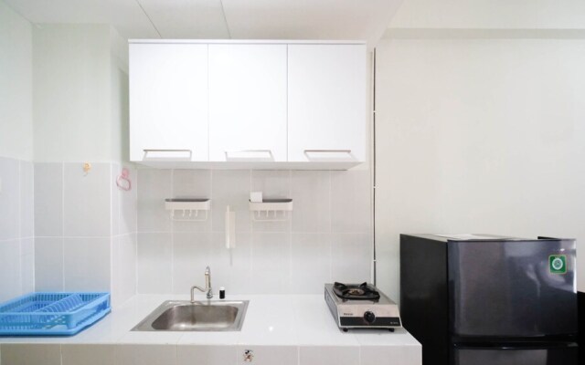 Best Location And Comfy 2Br At Bale Hinggil Apartment