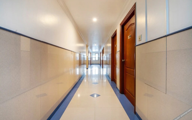 Devi Towers By OYO Rooms