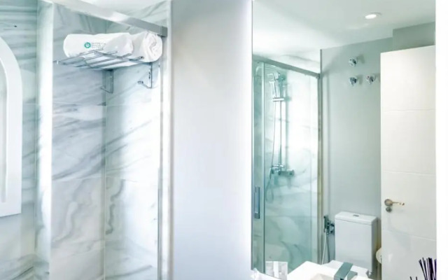 Iris Tropical Garden Banús Suite Apartment