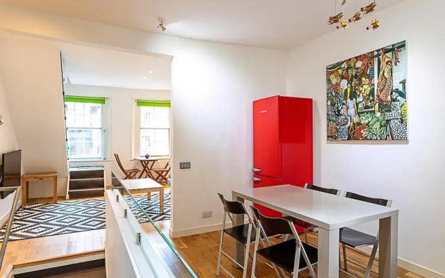 Farringdon Leo Loft
