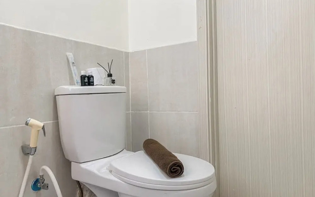 Convenient and Tidy 2BR at Meikarta Apartment