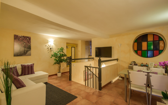 Rome King Suite